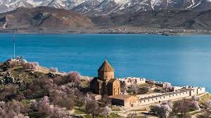 UÇAKLI DOĞU ANADOLU-BATUM-KARADENİZ TURU