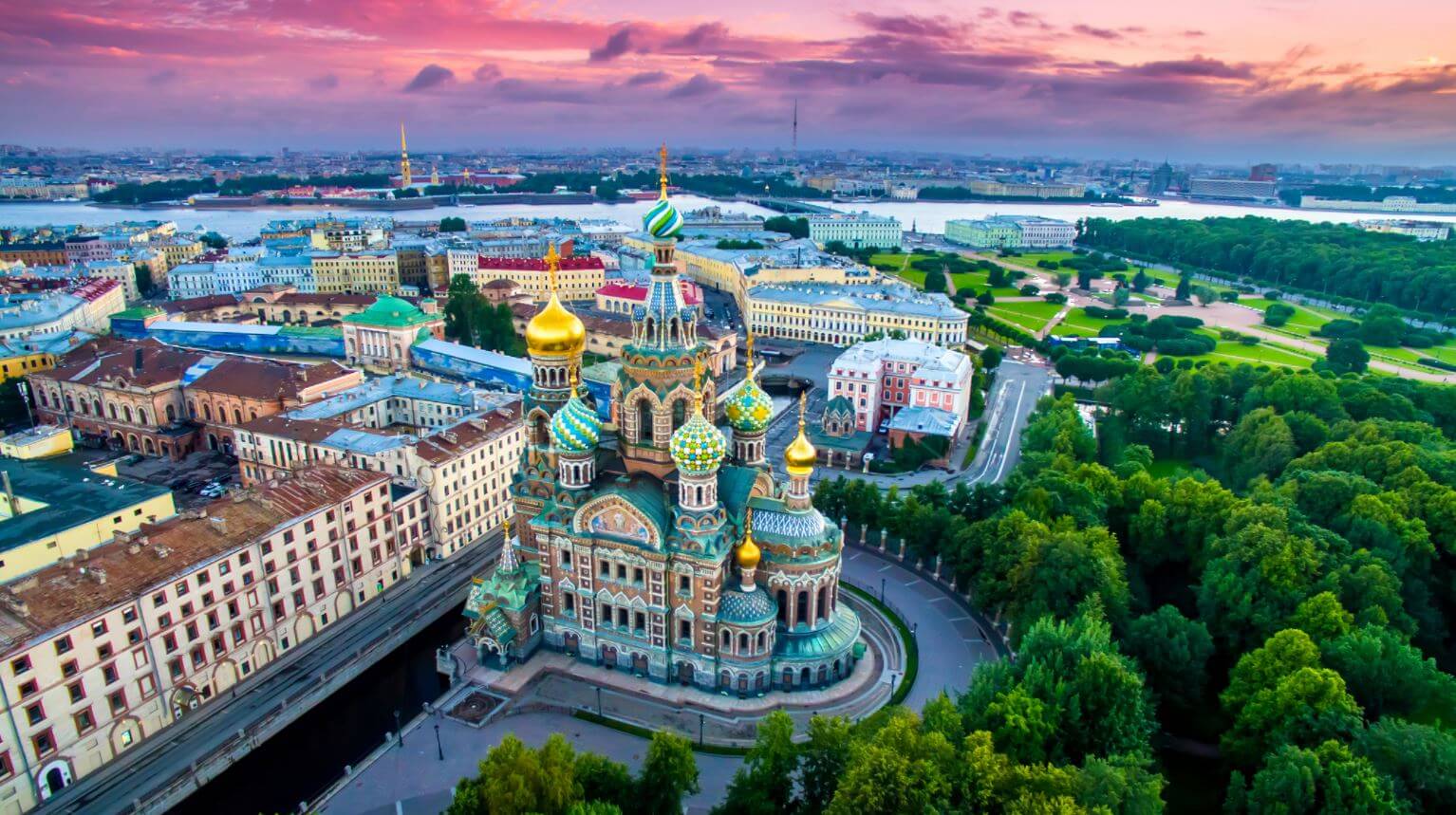 BEYAZ GECELER MOSKOVA & ST.PETERSBURG TURU 4 GECE 5 GÜN